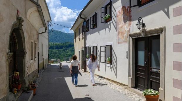 Spacious Family Home Near Bled - Modern & Cozy Radovljica Bagian luar foto